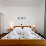 Apartamento My Dalmatia - Neda With Shared Pool