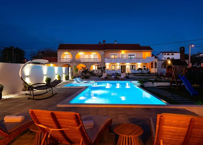 公寓 My Dalmatia - Neda With Shared Pool