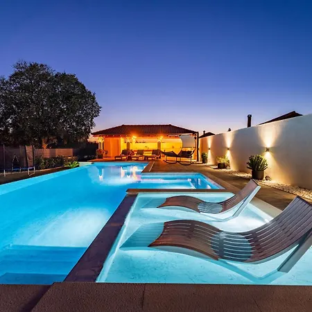 Appartement My Dalmatia - Neda With Shared Pool *