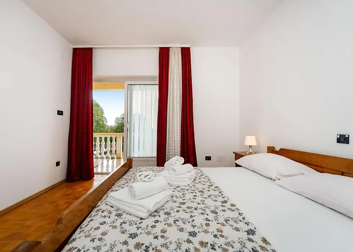 Apartman My Dalmatia - Neda With Shared Pool Galovac (Zadar)