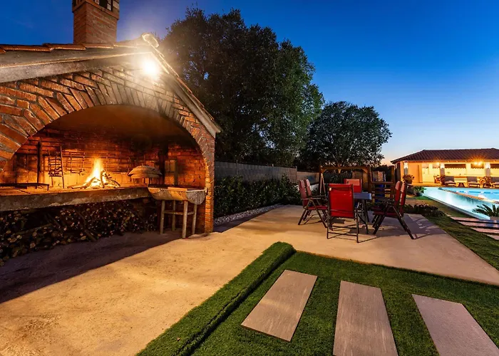 My Dalmatia - Neda With Shared Pool Apartman Galovac (Zadar)