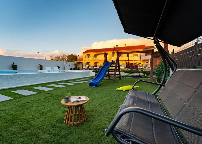 My Dalmatia - Neda With Shared Pool Apartman *